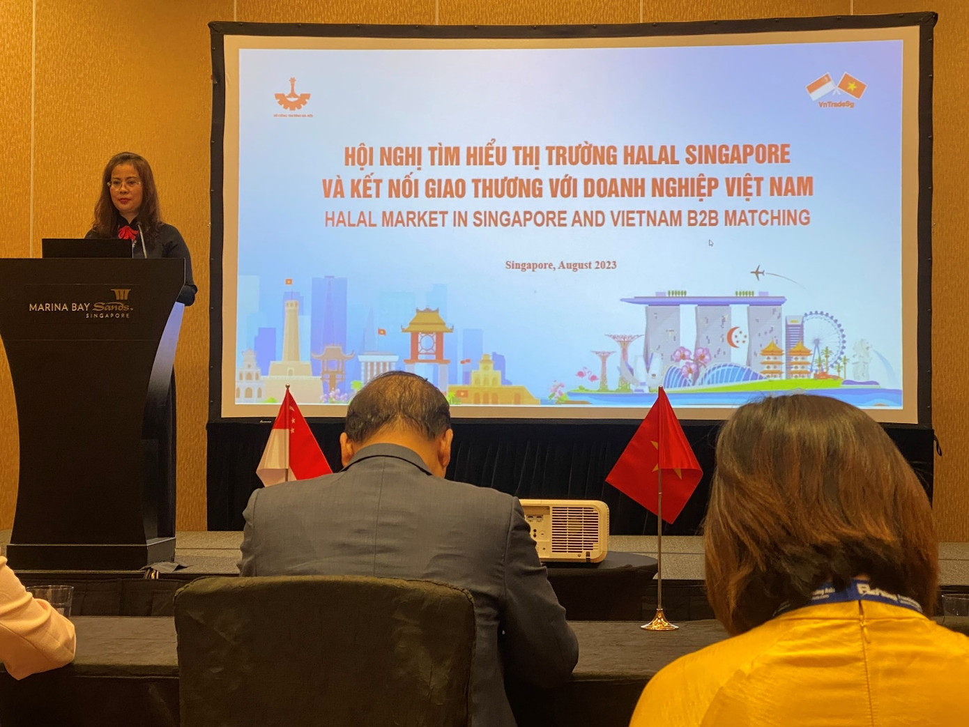 Bà Nguyễn Kiều Oanh- Phó Giám đốc Sở Công Thương Hà Nội phát biểu tại hội nghị