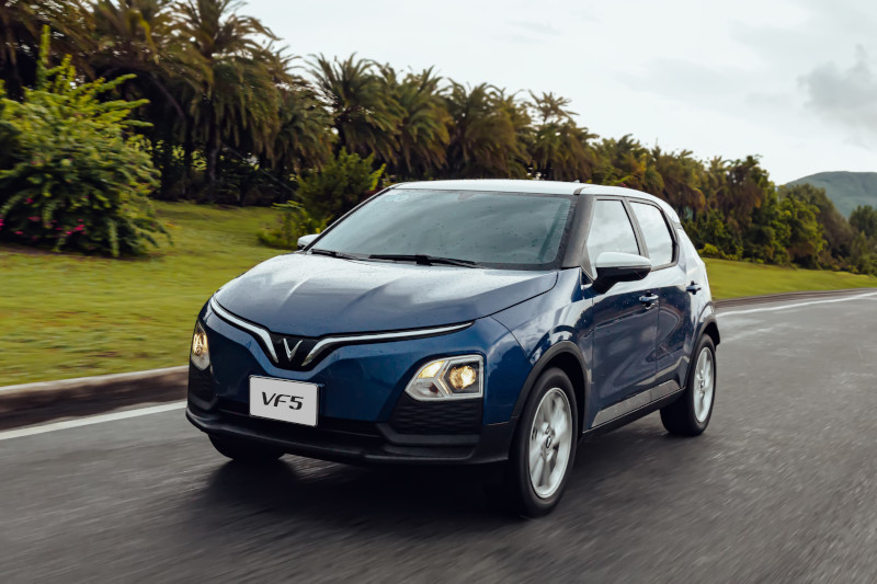 VF 5 Plus có kiểu dáng nhỏ gọn, thiết kế trẻ trung cùng nhiều lựa chọn màu sắc.