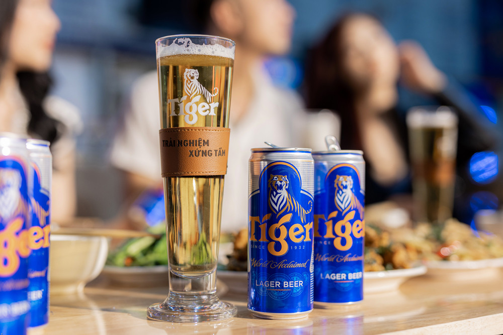 Bất chấp thời tiết nắng nóng, các bữa tiệc ăn mừng cũng trở nên sảng khoái, đậm đà hơn với nhiều món đặc sản cùng vị bia bản lĩnh