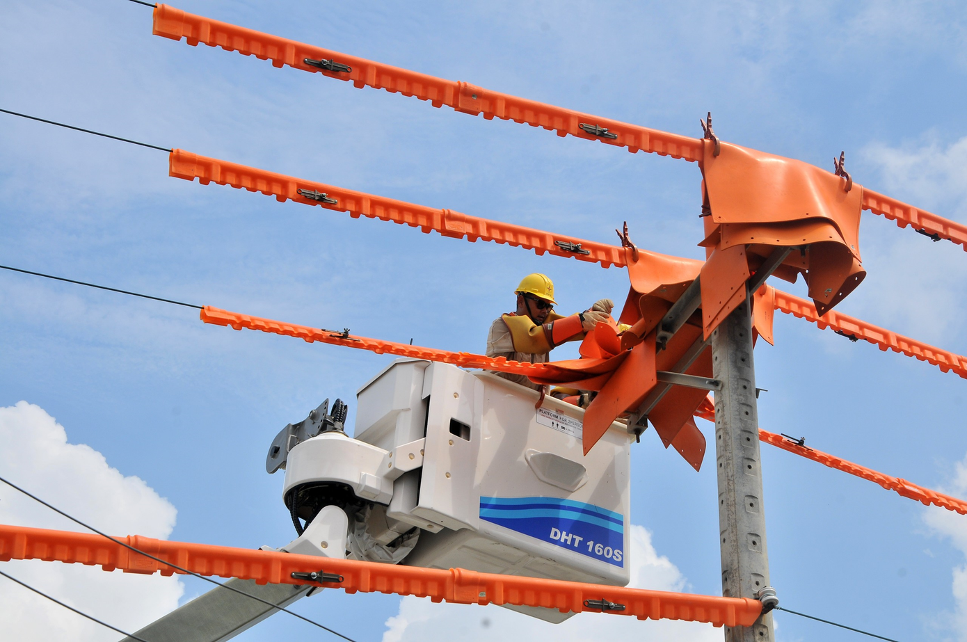 EVNSPC triển khai nhiều phương án đảm bảo cung cấp điện trong dịp lễ Quốc khánh 2/9.