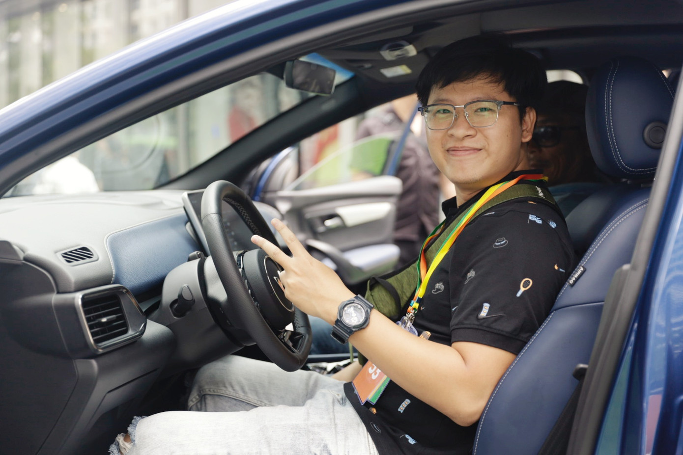 Nhiều khách hàng hài lòng khi lái thử VF 8. Nhiều khách hàng hài lòng khi lái thử VF 8.