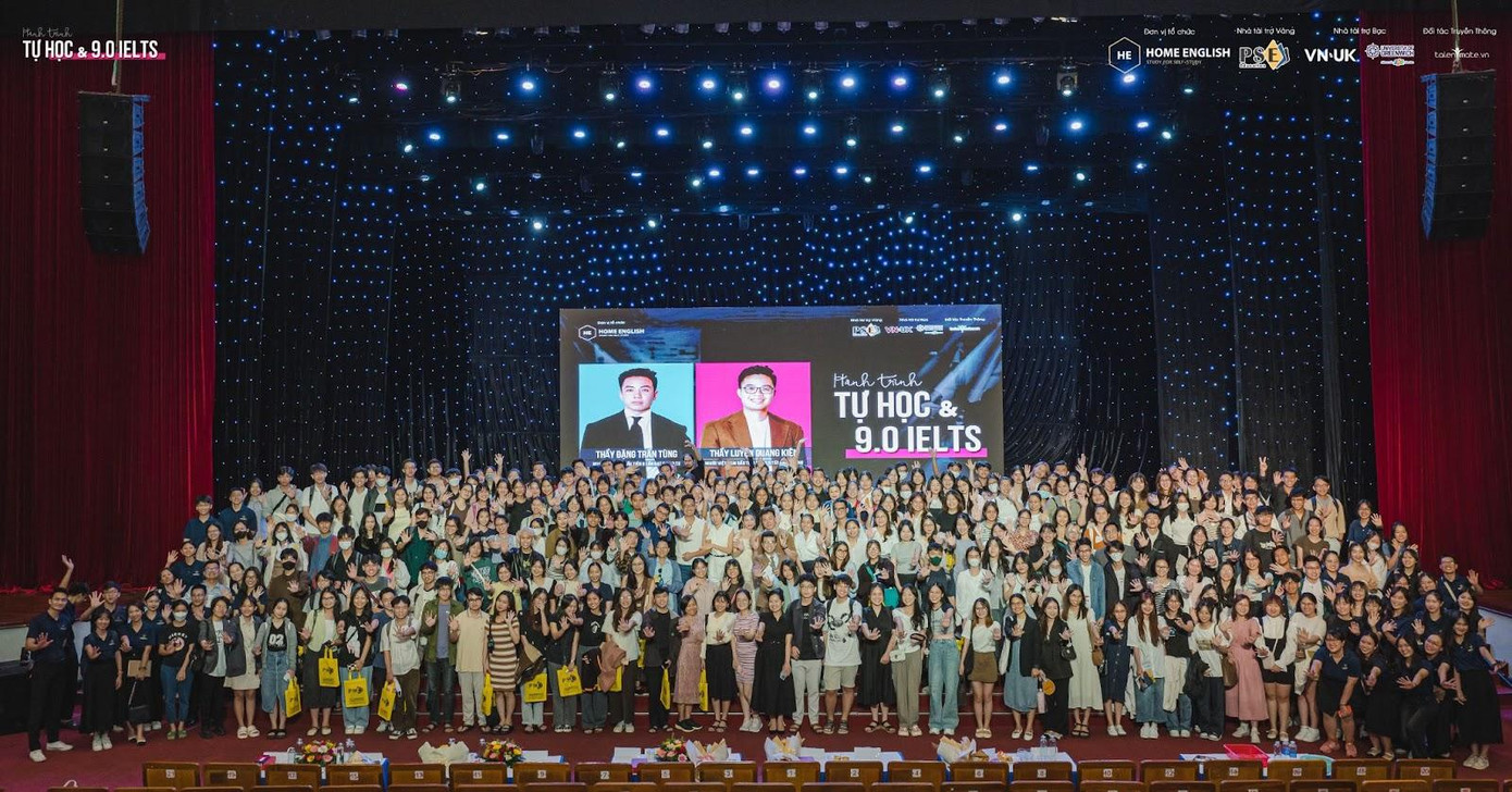 Sự kiện thu hút hơn 1000 bạn từ Đà Nẵng và các tỉnh lân cận tham gia Sự kiện thu hút hơn 1000 bạn từ Đà Nẵng và các tỉnh lân cận tham gia