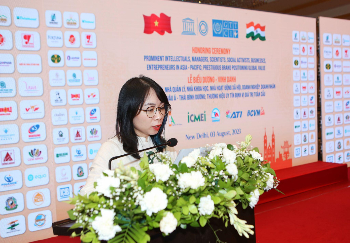 Bà Trịnh Đặng Thuận Thảo phát biểu tại Diễn đàn. Bà Trịnh Đặng Thuận Thảo phát biểu tại Diễn đàn.