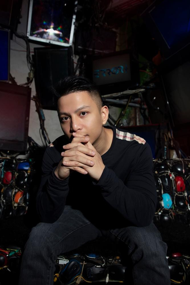 Gia đình đóng vai trò quan trọng nhất trong hành trình hoàn lương của Hiếu. Gia đình đóng vai trò quan trọng nhất trong hành trình hoàn lương của Hiếu.