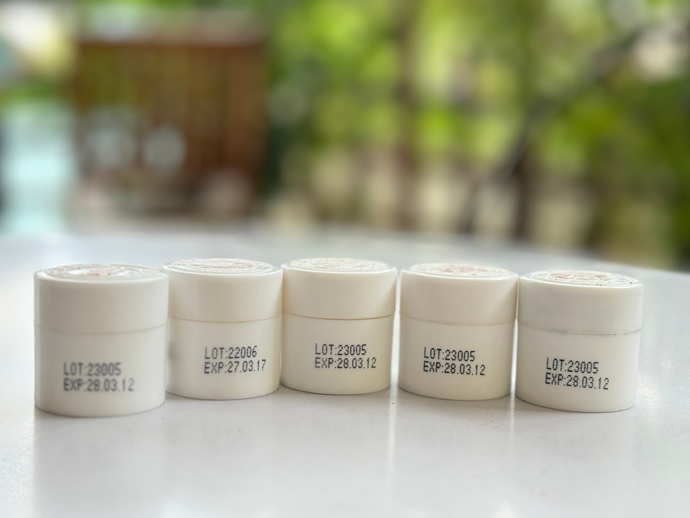 5 hộp thuốc ông Tư nhờ PV Tiền Phong mang đi kiểm nghiệm. 5 hộp thuốc ông Tư nhờ PV Tiền Phong mang đi kiểm nghiệm.