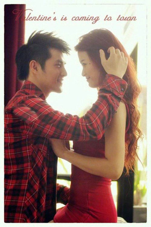 Hạnh phúc của cặp đôi này trở nên trọn vẹn với sự chào đời của Tiểu Cách Cách. Hạnh phúc của cặp đôi này trở nên trọn vẹn với sự chào đời của Tiểu Cách Cách