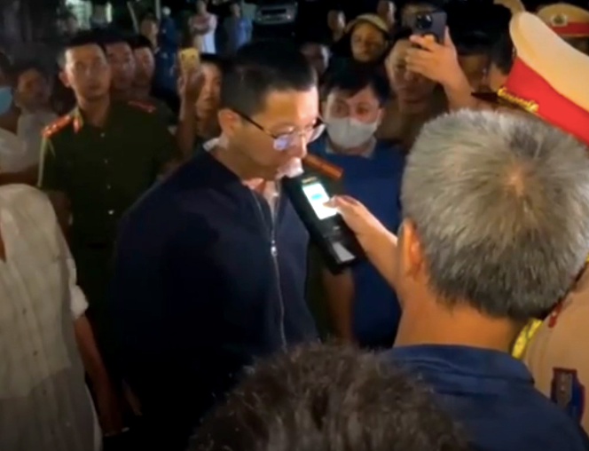 Bị can Nguyễn Hồng Phong thời điểm gây tai nạn Bị can Nguyễn Hồng Phong thời điểm gây tai nạn