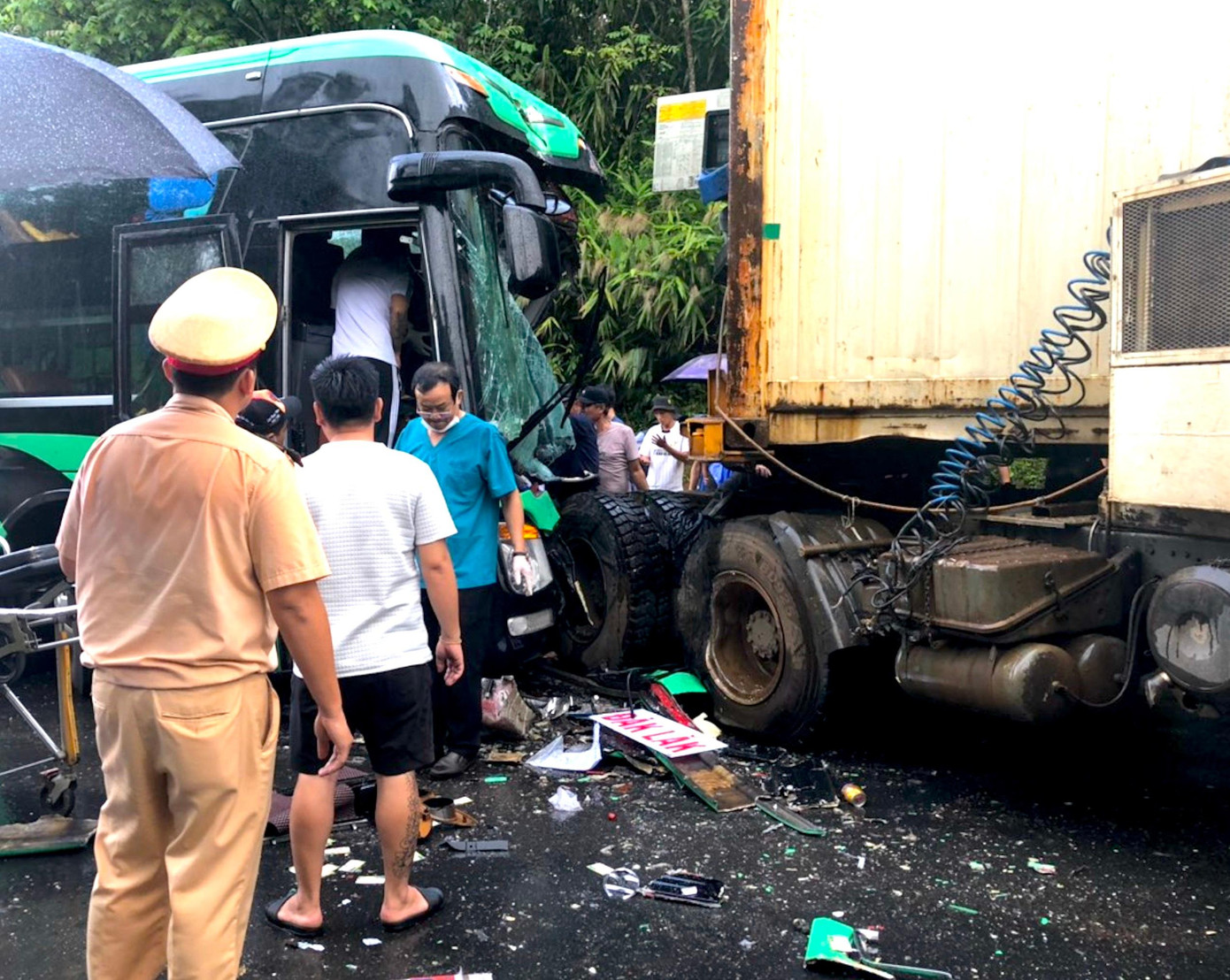 Hiện trường vụ tai nạn Hiện trường vụ tai nạn