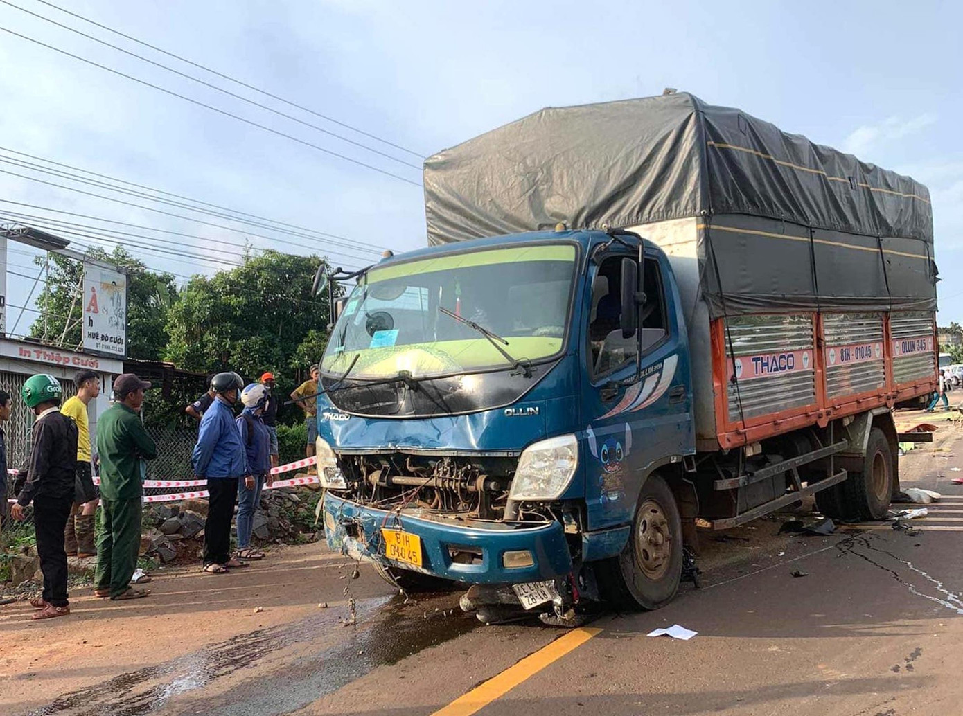 Hiện trường vụ tai nạn kinh hoàng Hiện trường vụ tai nạn kinh hoàng