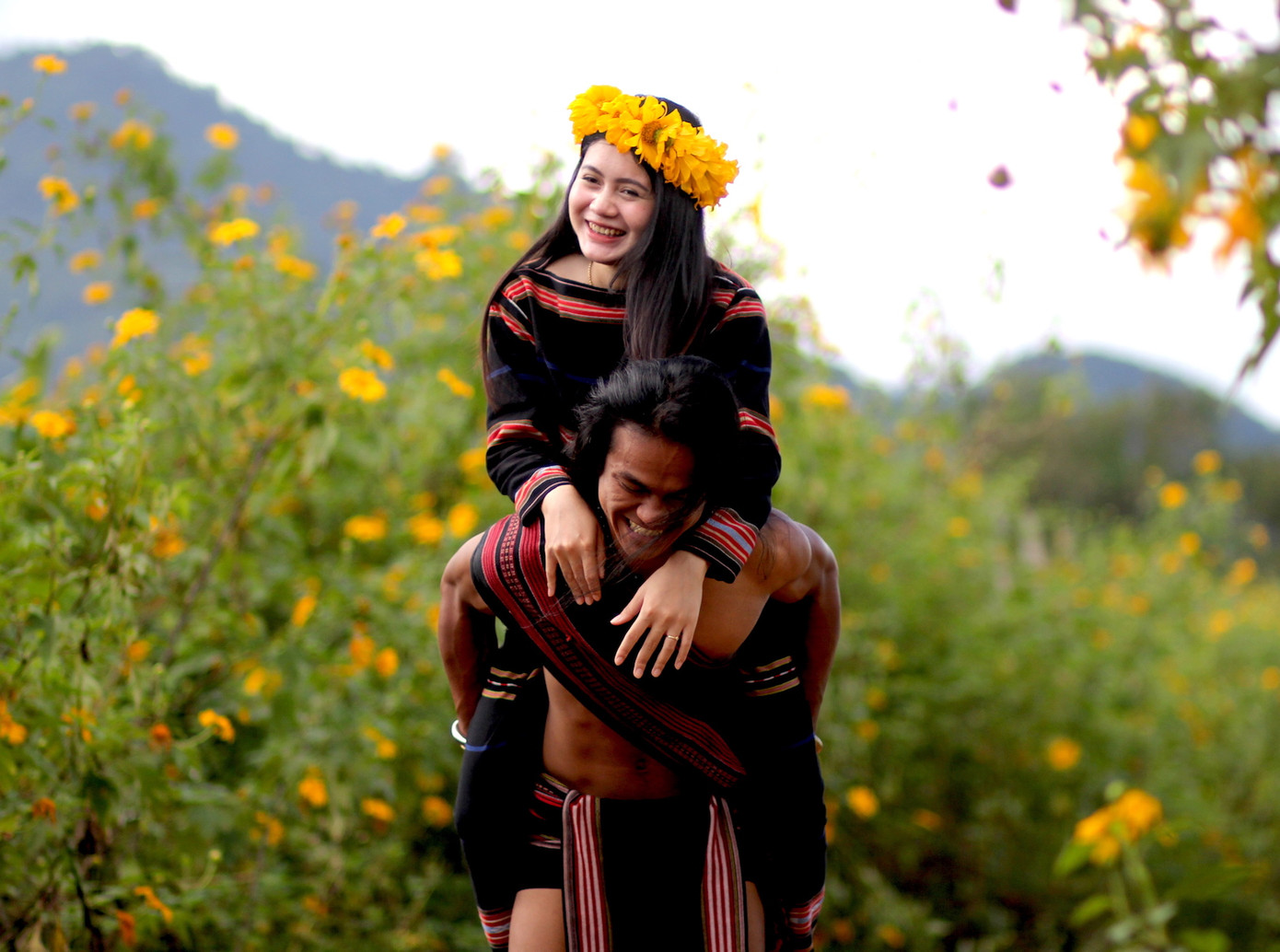 Trên tiết trời tuyệt đẹp ấy, Tuần lễ Hoa dã quỳ - Núi lửa Chư Đang Ya năm 2024 sẽ được tổ chức mang quy mô cấp tỉnh, dự kiến diễn ra từ ngày 6-12/11 tại khu vực sân Nhà rông làng Ia Gri và khu vực núi lửa xã Chư Đang Ya (huyện Chư Păh).