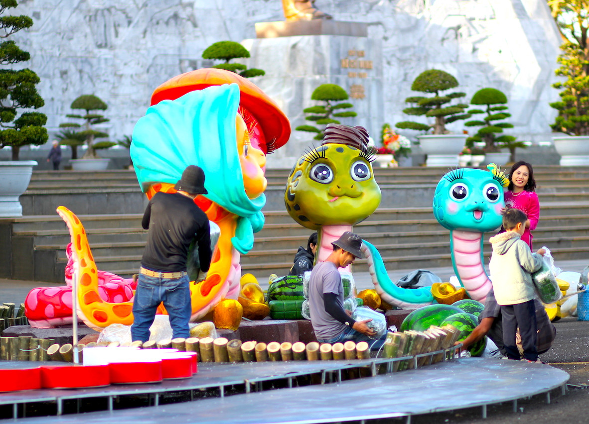 Các linh vật rắn được tạo hình bắt mắt, hấp dẫn với nhiều cảm xúc.