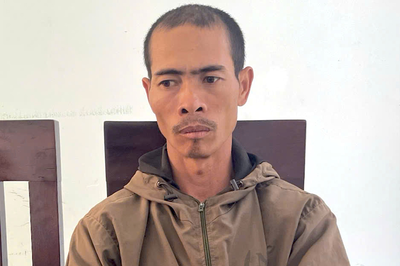 Đối tượng Đặng Văn Thêm tại cơ quan công an Đối tượng Đặng Văn Thêm tại cơ quan công an