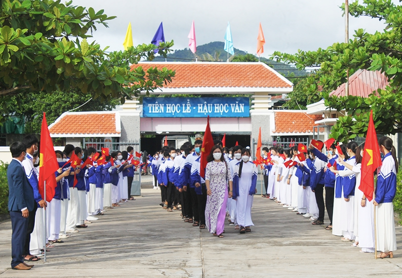 Trường THPT Nguyễn Du, nơi thí sinh Dương Hồ Nam học