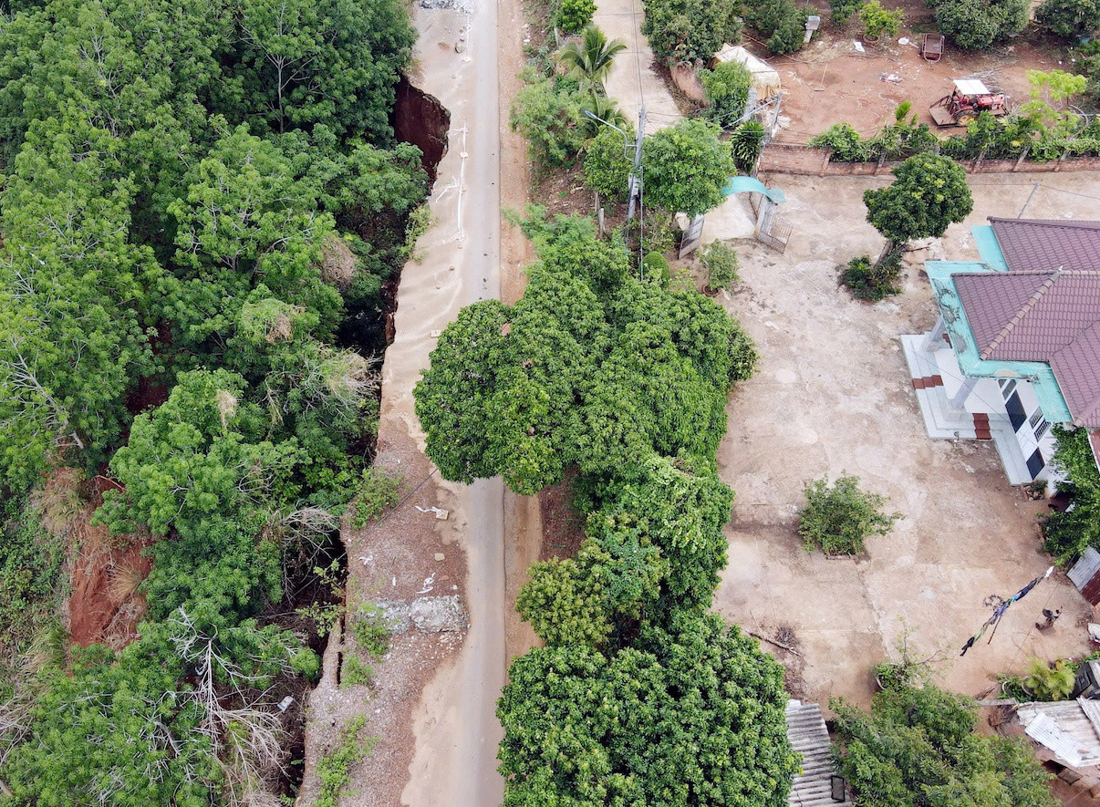 Tình trạng sạt lở ngày càng nghiêm trọng.
