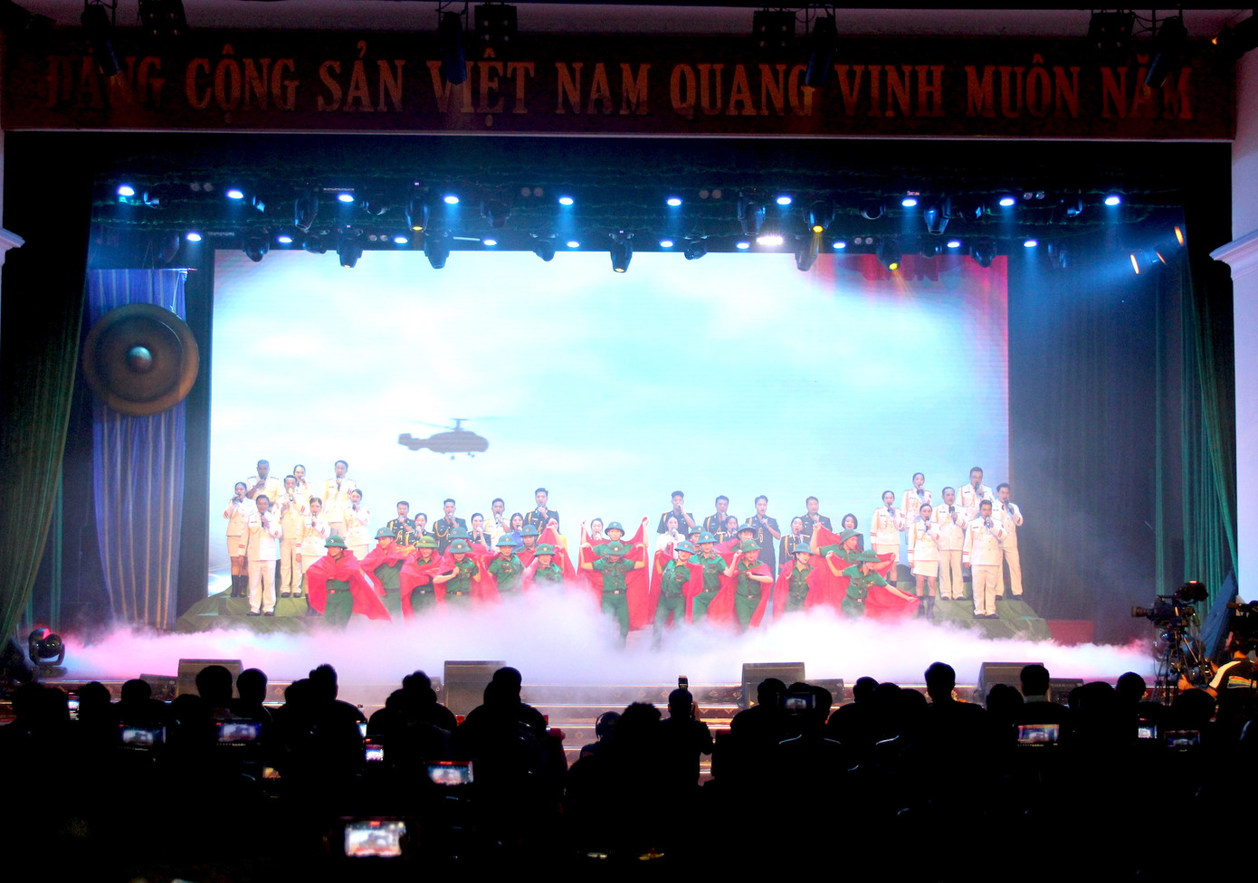 Các tiết mục văn nghệ được chuẩn bị chu đáo, công phu