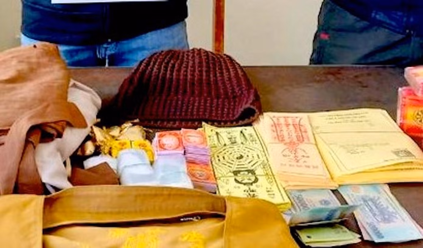 Một số tang vật của hai đối tượng được Công an TP.Kon Tum thu giữ Một số tang vật của hai đối tượng được Công an TP.Kon Tum thu giữ