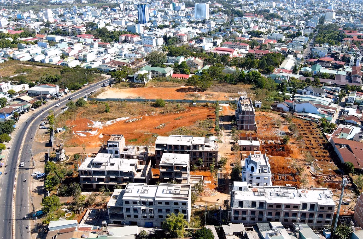 Dự án FLC Hilltop Gia Lai ở đường Nguyễn Văn Cừ, được ví như "đất vàng" của TP.Pleiku.