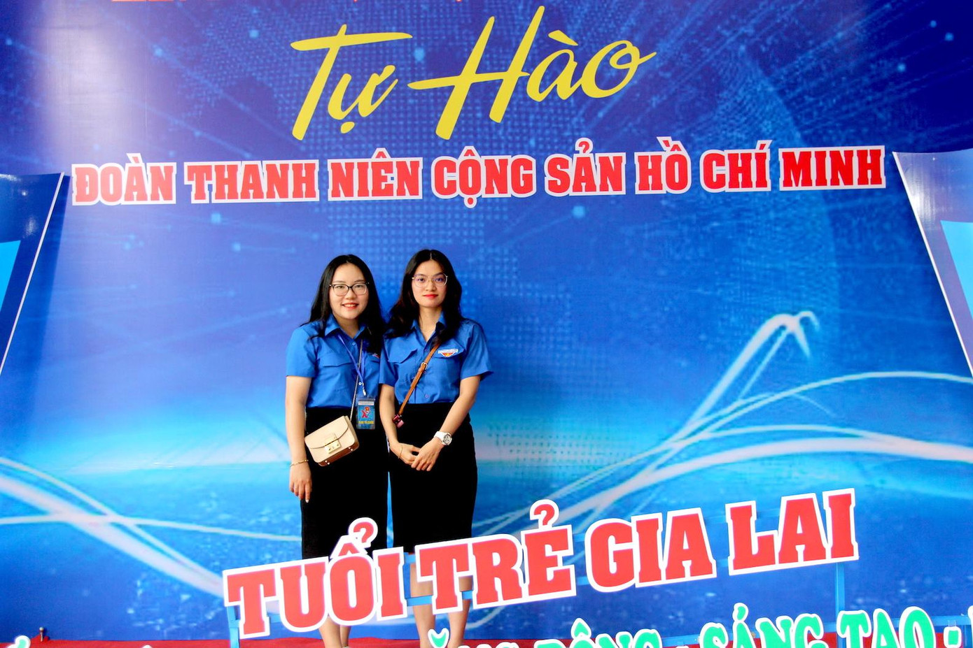 Nữ cán bộ Tỉnh Đoàn Gia Lai dự Đại hội.