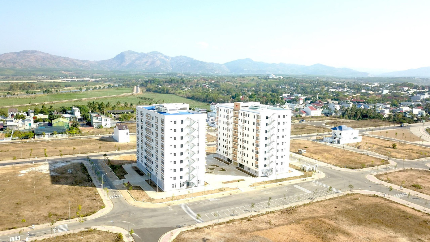 TTCP cũng xác định, dự án cho phép nộp tiền sử dụng đất thành nhiều đợt, giãn tiến độ nộp tiền sử dụng đất... là không đúng quy định, tạo cơ hội để người trúng đấu giá chậm nộp tiền trúng đấu giá, không phát huy được hiệu quả kinh tế của đấu giá đất.