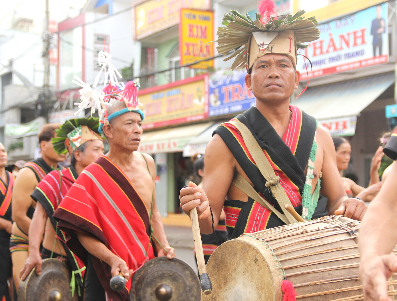 Mỗi địa phương là một màu sắc văn hoá riêng biệt.