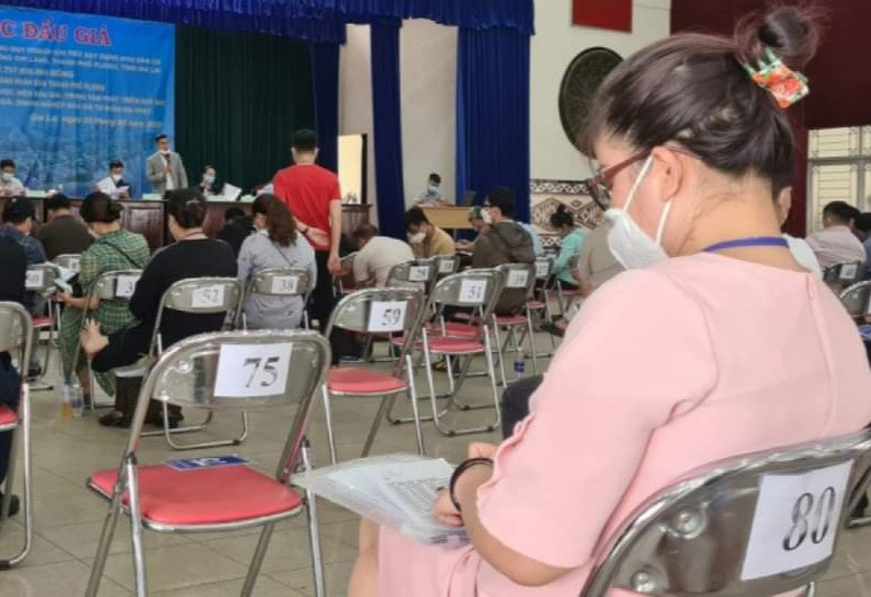 Một cuộc đấu giá ở Gia Lai Một cuộc đấu giá ở Gia Lai