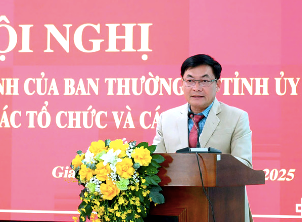 Ông Huỳnh Kiên phát biểu tại hội nghị. Ảnh: Đức Thuỵ Ông Huỳnh Kiên phát biểu tại hội nghị. Ảnh: Đức Thuỵ