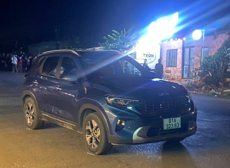 Ô tô do bị can Phong điều khiển gây tai nạn Ô tô do bị can Phong điều khiển gây tai nạn