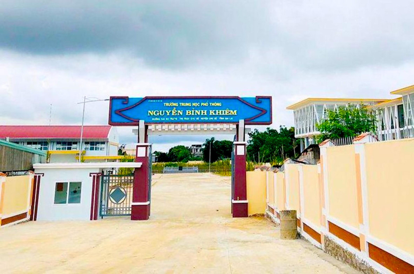 Trường Trung học phổ thông Nguyễn Bỉnh Khiêm