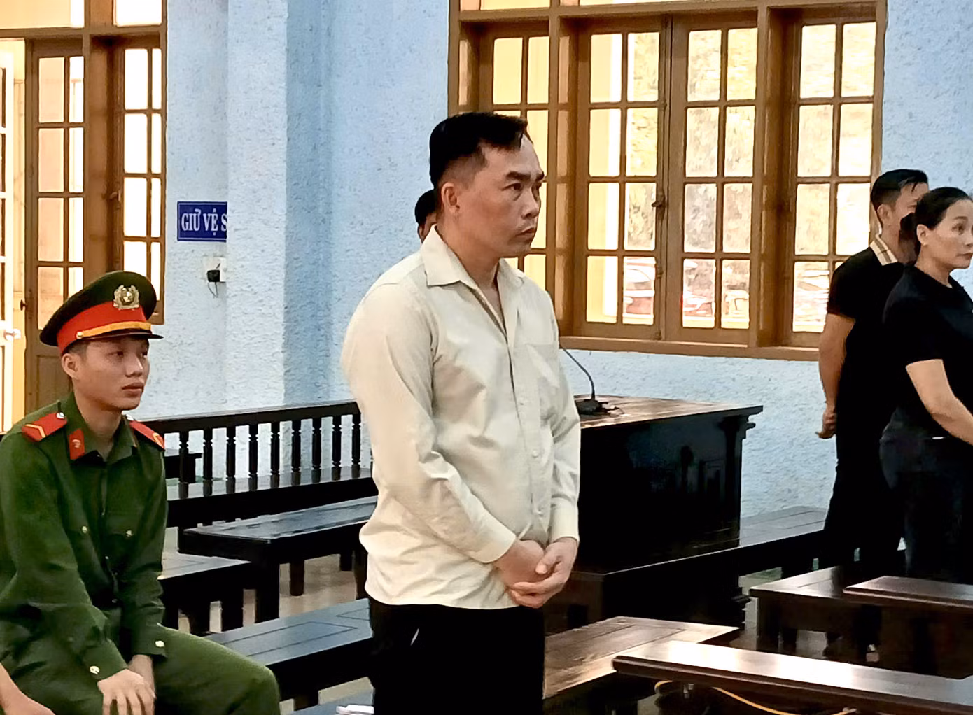 Bị cáo Hoàng tại phiên toà.