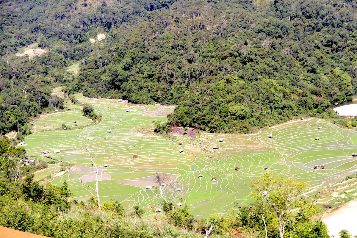 Đi khắp các làng, xã ở huyện Kon Plông sẽ thấy mỗi nơi đều có một nét đẹp riêng, mang đậm chất vùng đất cao nguyên hùng vỹ, nhưng lại rất mộc mạc