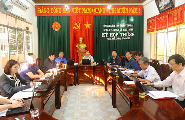 Quang cảnh kỳ họp thứ 38. Ảnh: Đăng Vũ