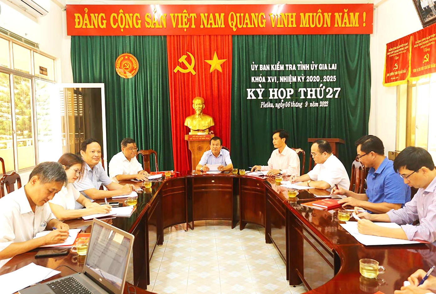Kỳ họp thứ 27 của Ủy ban Kiểm tra Tỉnh ủy Gia Lai. Ảnh: Đăng Vũ Kỳ họp thứ 27 của Ủy ban Kiểm tra Tỉnh ủy Gia Lai. Ảnh: Đăng Vũ