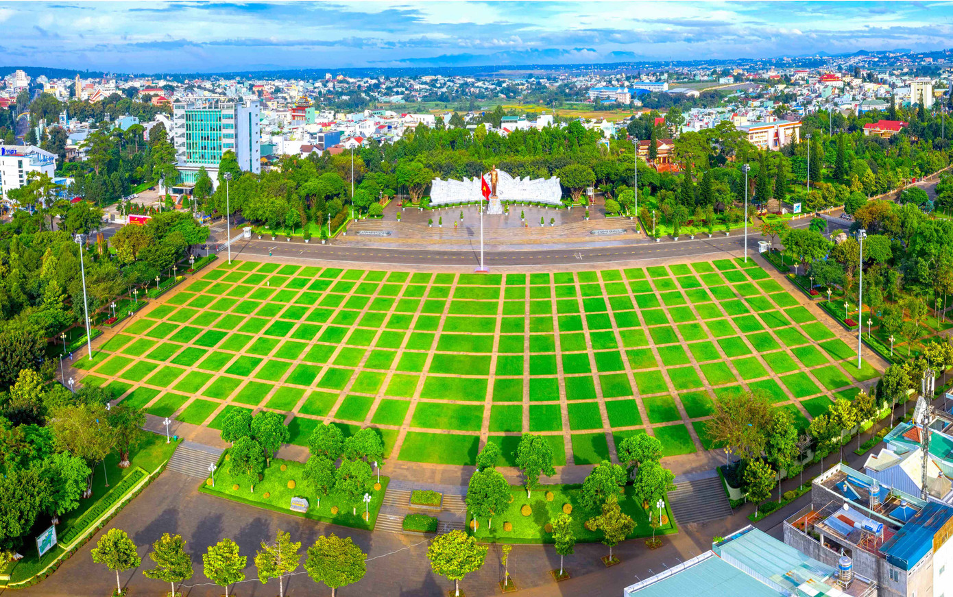 Trung tâm TP.Pleiku, Gia Lai. Trung tâm TP.Pleiku, Gia Lai.