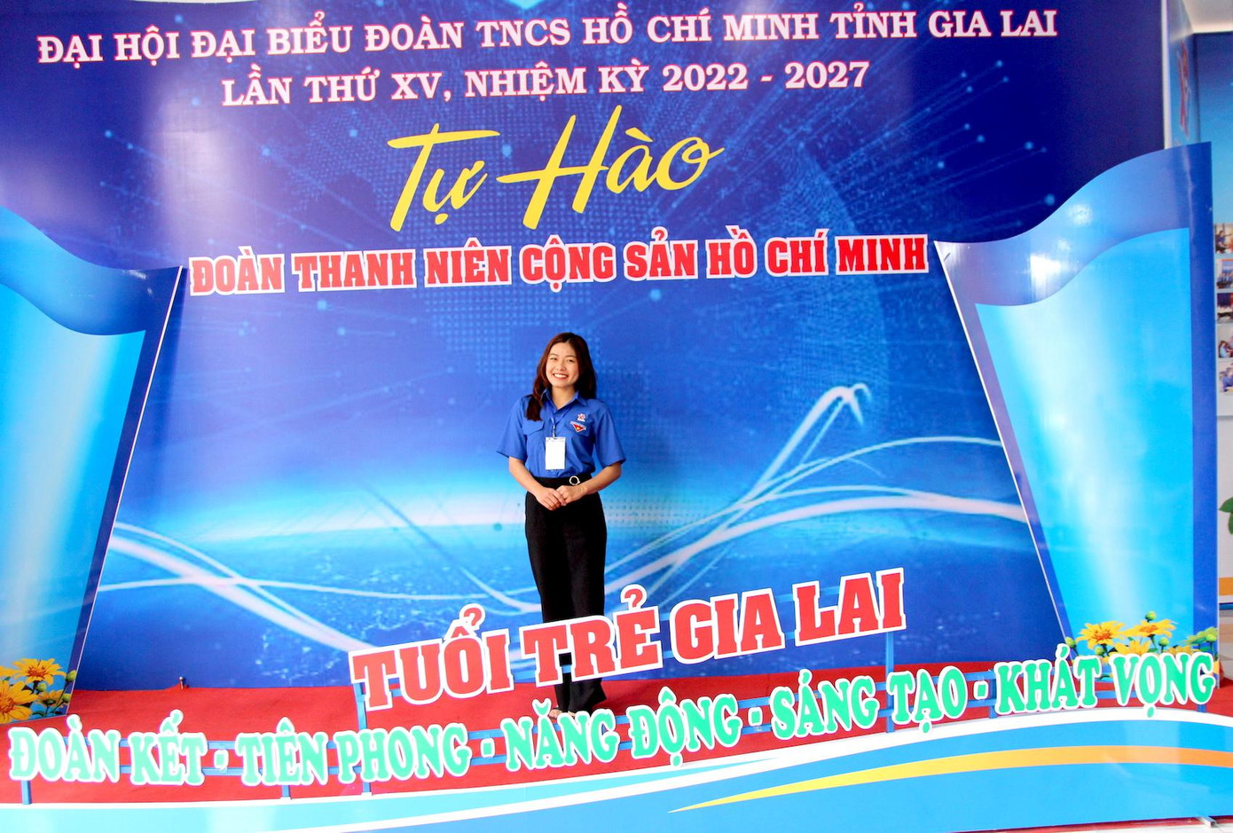 Chị Nguyễn Thị Quỳnh Trâm (Phó Bí thư Đoàn phường Tây Sơn, thành phố Pleiku) vinh dự khi được tới dự sự kiện chính trị quan trọng, ý nghĩa này.