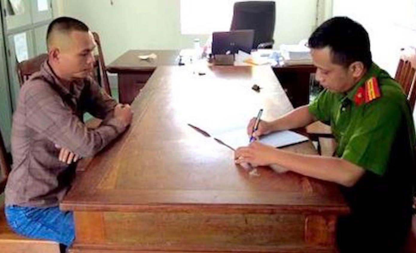 Đối tượng Nguyễn Hoàng Giao tại cơ quan điều tra Đối tượng Nguyễn Hoàng Giao tại cơ quan điều tra