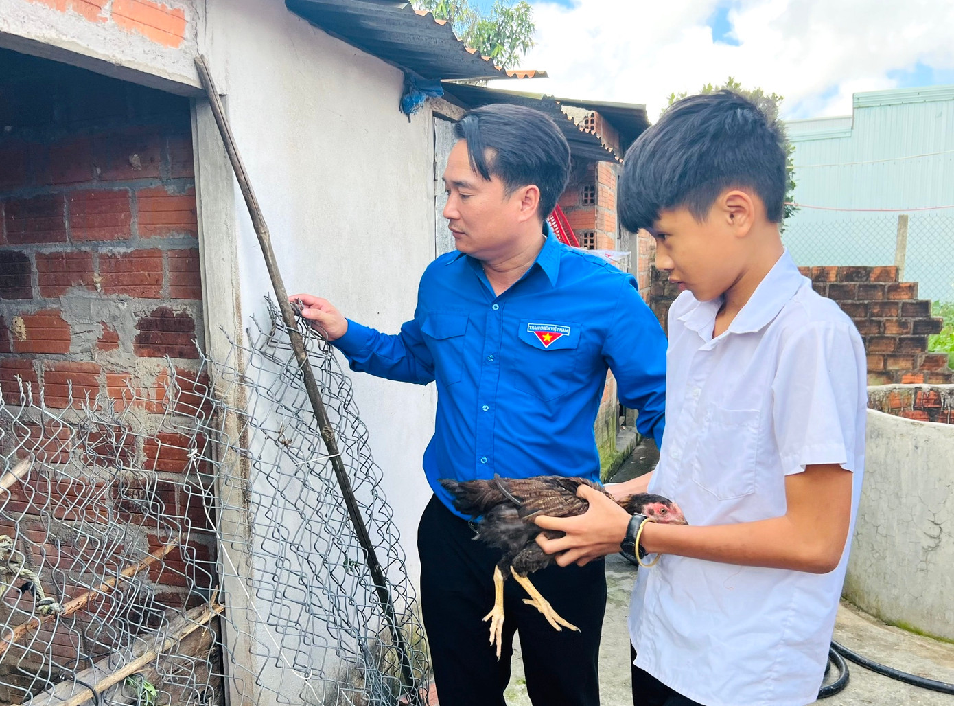 Ngay sau lễ phát động, Tỉnh Đoàn và các tổ chức đoàn trực thuộc đã tổ chức nhiều hoạt động hưởng ứng tại thị xã An Khê. Ngay sau lễ phát động, Tỉnh Đoàn và các tổ chức đoàn trực thuộc đã tổ chức nhiều hoạt động hưởng ứng tại thị xã An Khê.