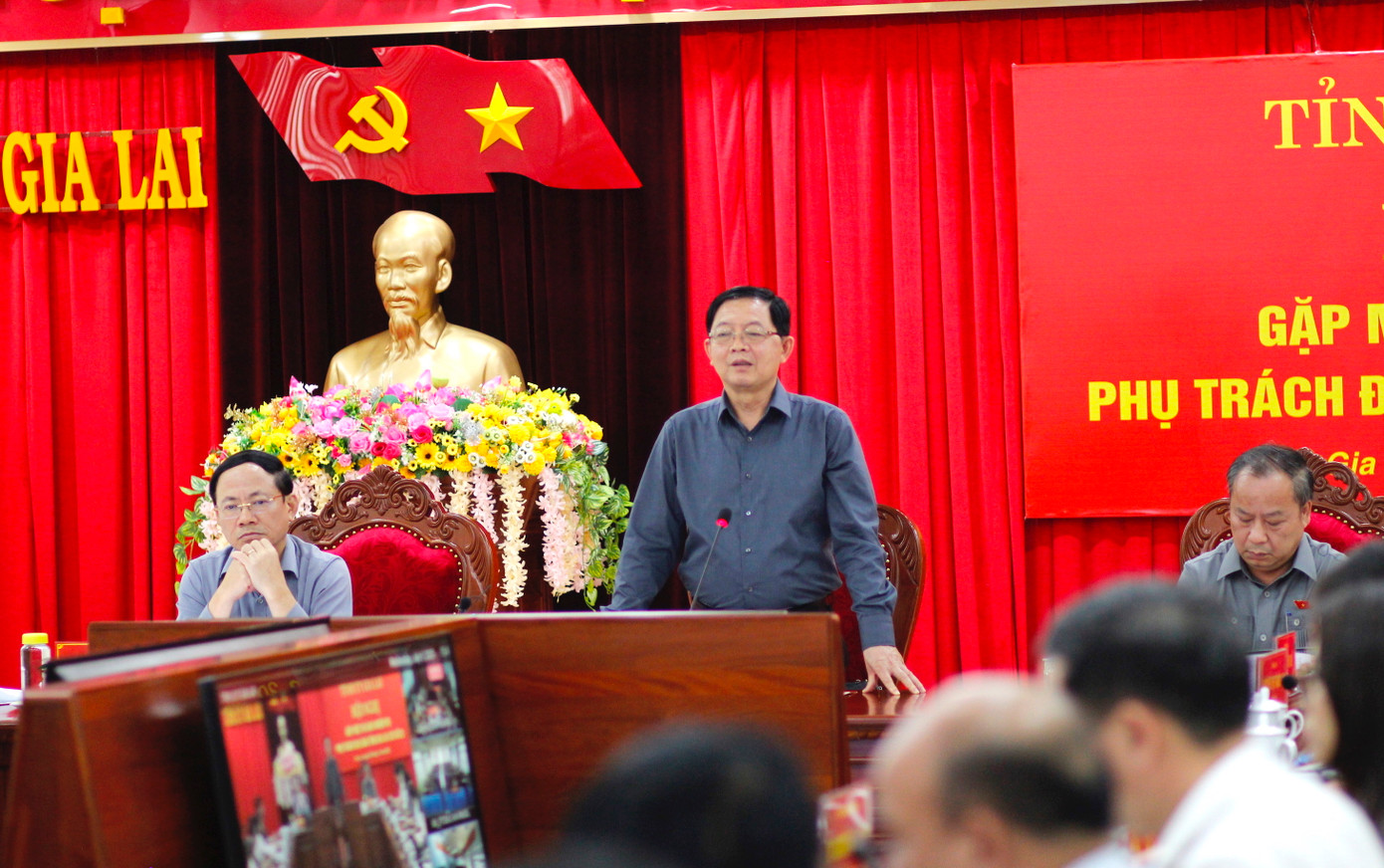 Bí thư Tỉnh uỷ Gia Lai Hồ Quốc Dũng phát biểu, chỉ đạo tại hội nghị.