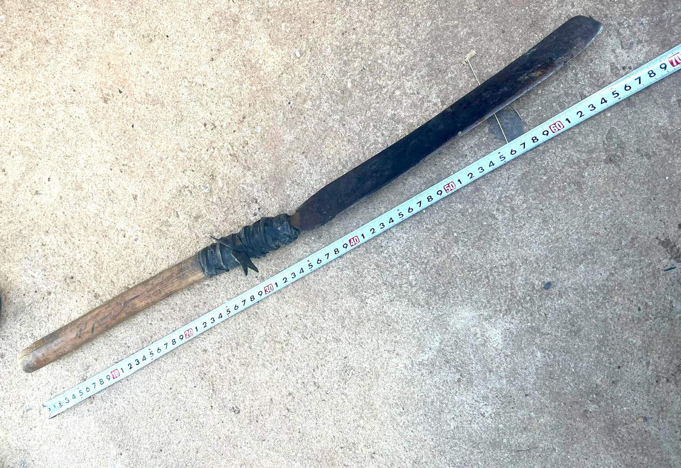 Hung khí đối tượng dùng gây án Hung khí đối tượng dùng gây án