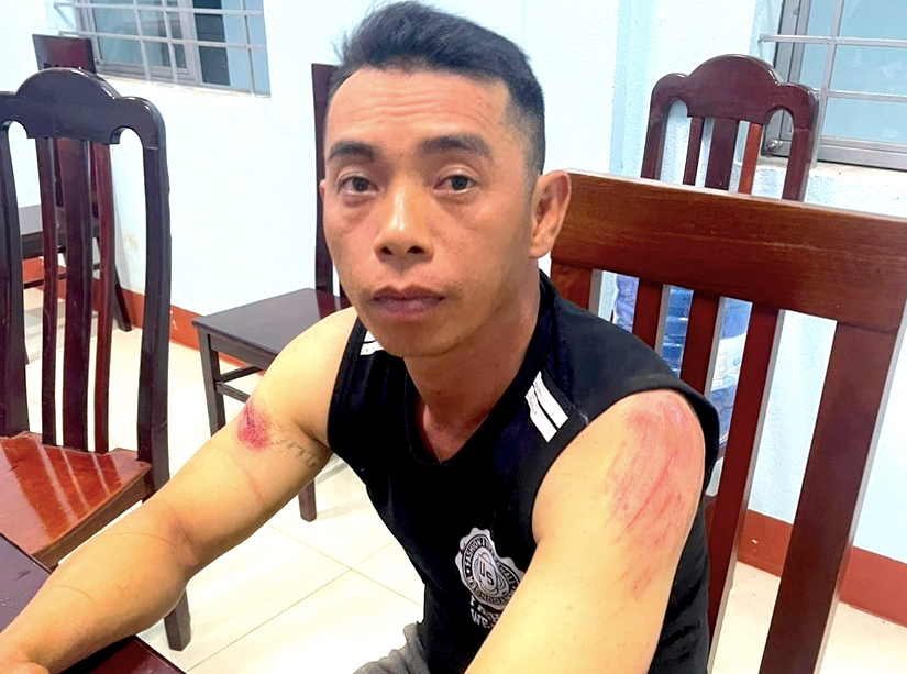 Đối tượng Phúc tại cơ quan công an Đối tượng Phúc tại cơ quan công an