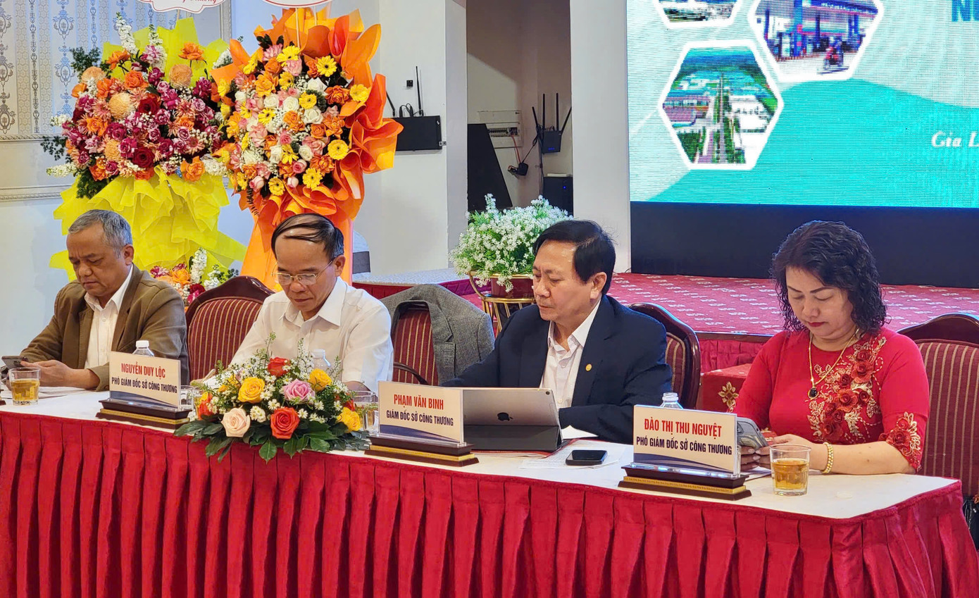 Các lãnh đạo Sở Công Thương tỉnh Gia Lai