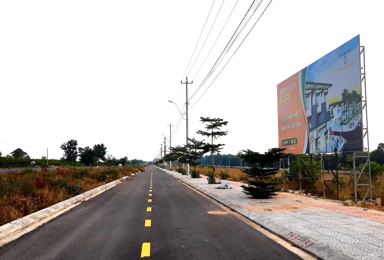 Đường trong Dự án khai thác quỹ đất phát triển kết cấu hạ tầng khu vực phía Tây Quốc lộ 14 Đường trong Dự án khai thác quỹ đất phát triển kết cấu hạ tầng khu vực phía Tây Quốc lộ 14