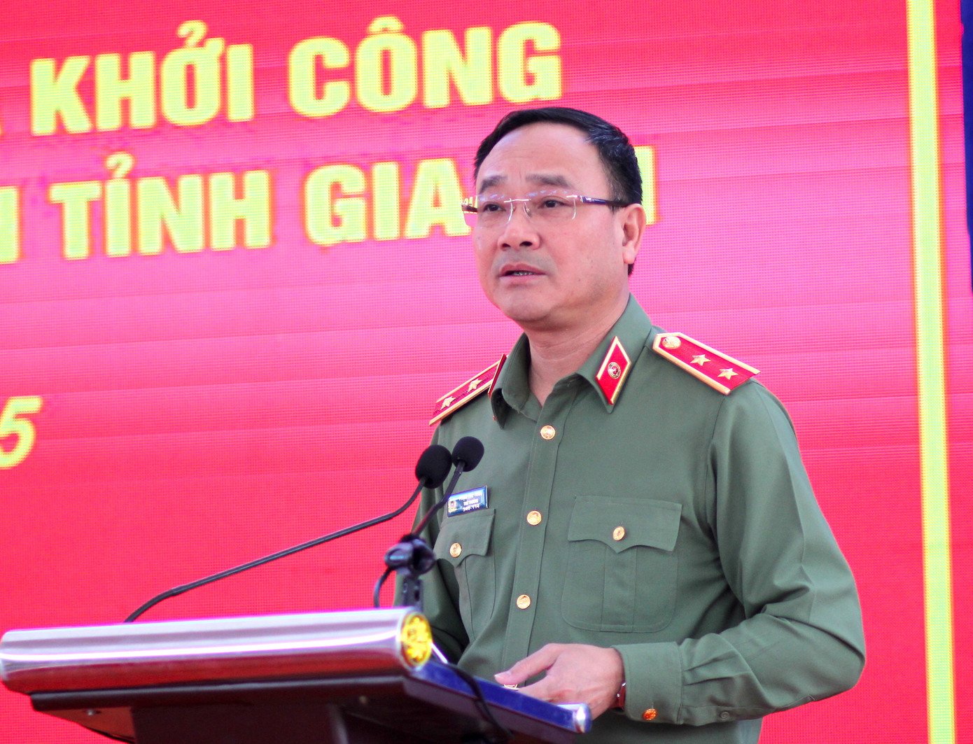 Trung tướng Phạm Thế Tùng - Thứ trưởng Bộ Công an phát biểu tại buổi lễ Trung tướng Phạm Thế Tùng - Thứ trưởng Bộ Công an phát biểu tại buổi lễ