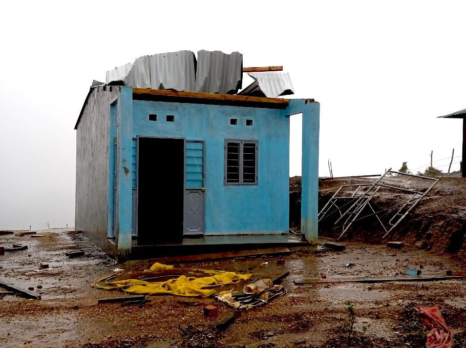 Hoa màu, nhà cửa bị thiệt nặng ở xã Đăk Na, huyện Tu Mơ Rông do bão Noru Hoa màu, nhà cửa bị thiệt nặng ở xã Đăk Na, huyện Tu Mơ Rông do bão Noru