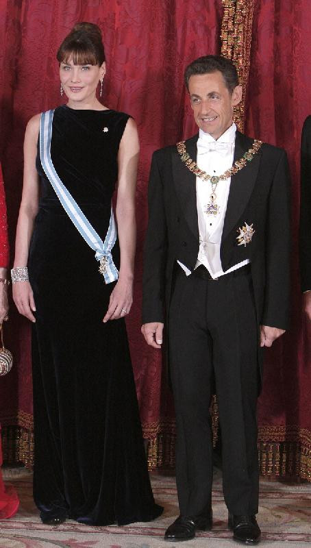 Vợ chồng Tổng thống Pháp Sarkozy. Vợ chồng Tổng thống Pháp