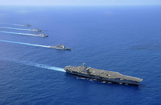 USS Nimitz và biên đội tàu hộ vệ hành trình đến biển Đông. USS Nimitz và biên đội tàu hộ vệ hành trình đến biển Đông