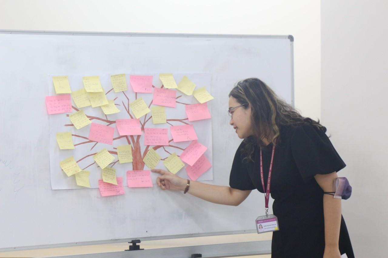 Thiên An - Chuyên viên phát triển Nhân tài - Gen Z hạnh phúc khi làm việc tại AEON Việt Nam.