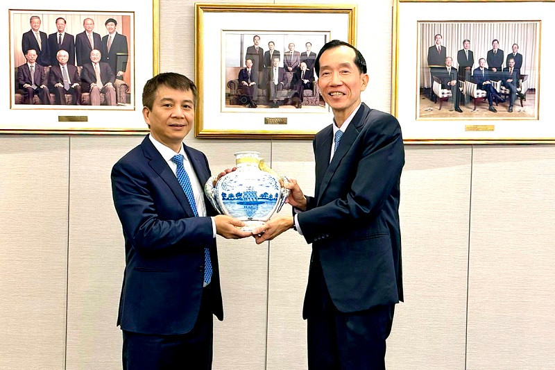 Tổng cục trưởng Mai Xuân Thành và Tổng cục trưởng Ng Wai Choong