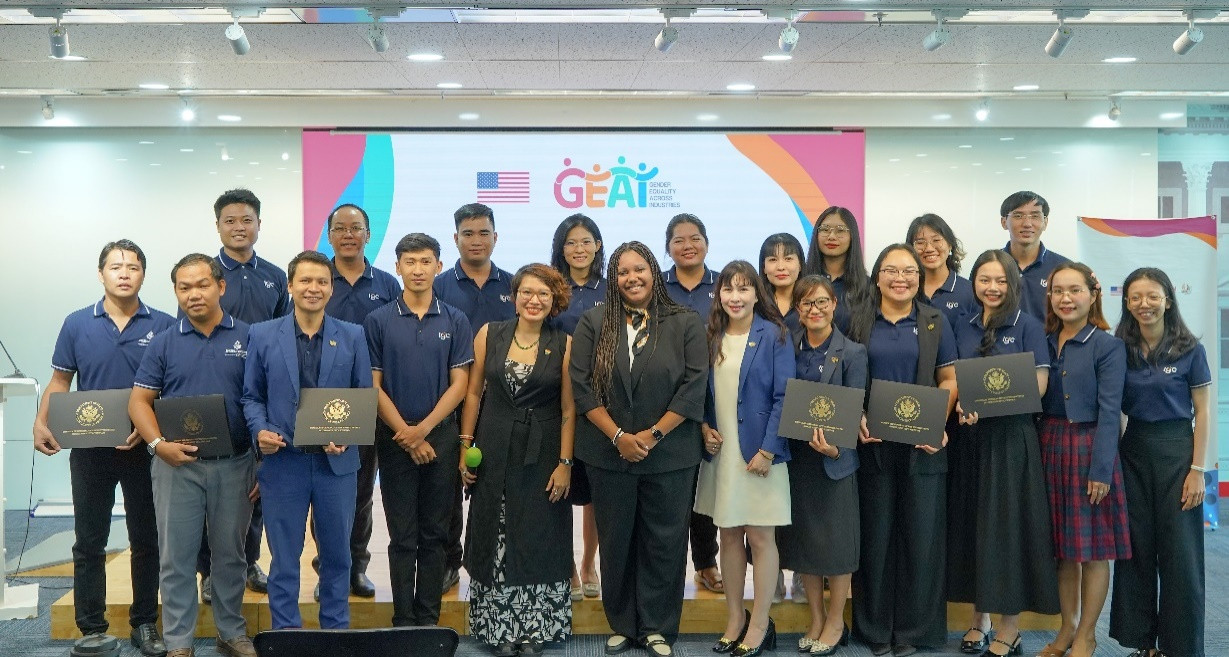 Nhân sự IGC thường xuyên tham gia các chương trình nâng cao kiến thức, kỹ năng phù hợp với xu hướng xã hội.