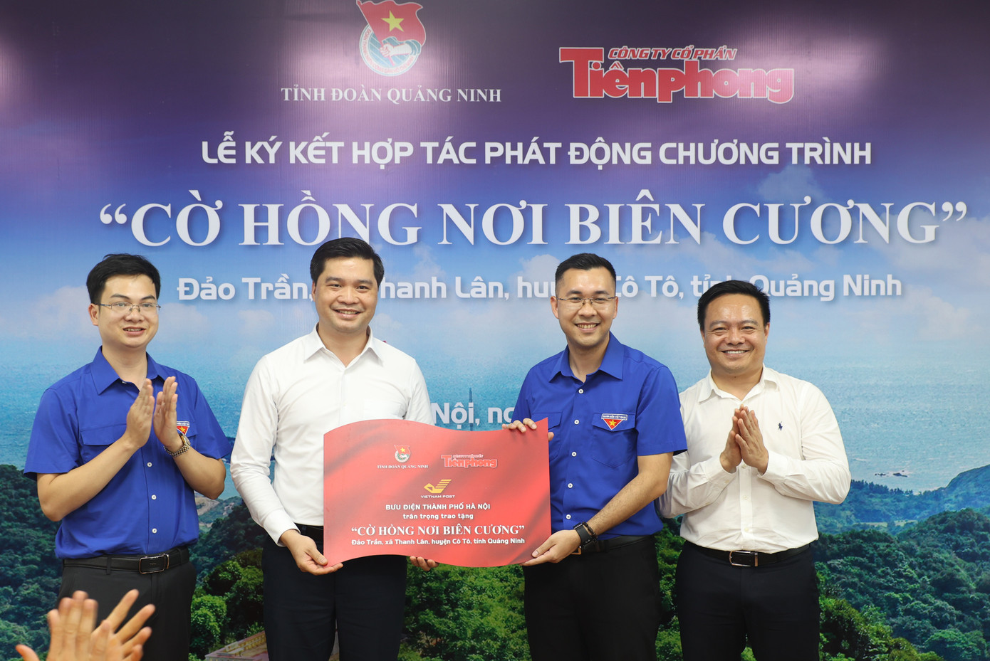 Ông Bùi Văn Hoàng - Giám đốc Bưu điện TP Hà Nội