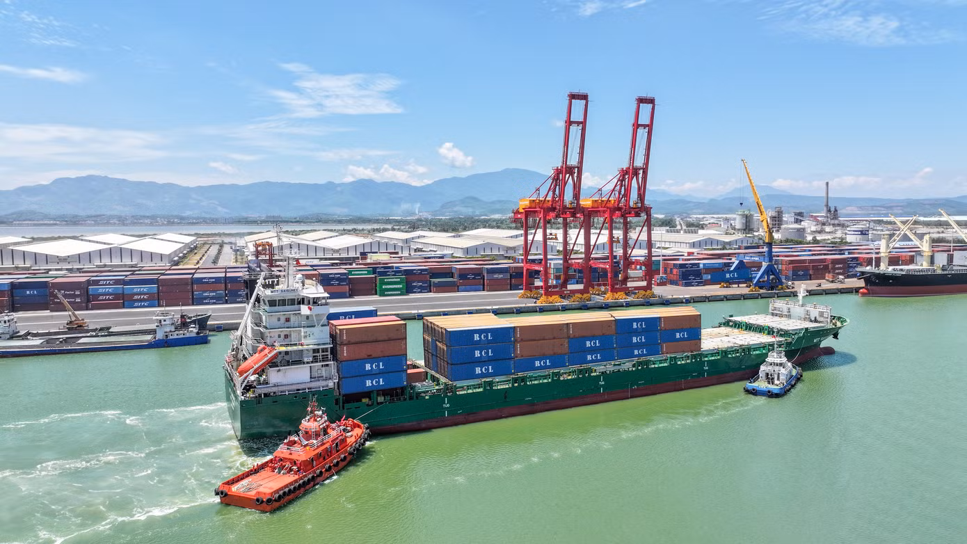 Ngày 28.8, tàu MTT SAISUNEE thuộc hãng tàu RCL cập cảng Chu Lai.